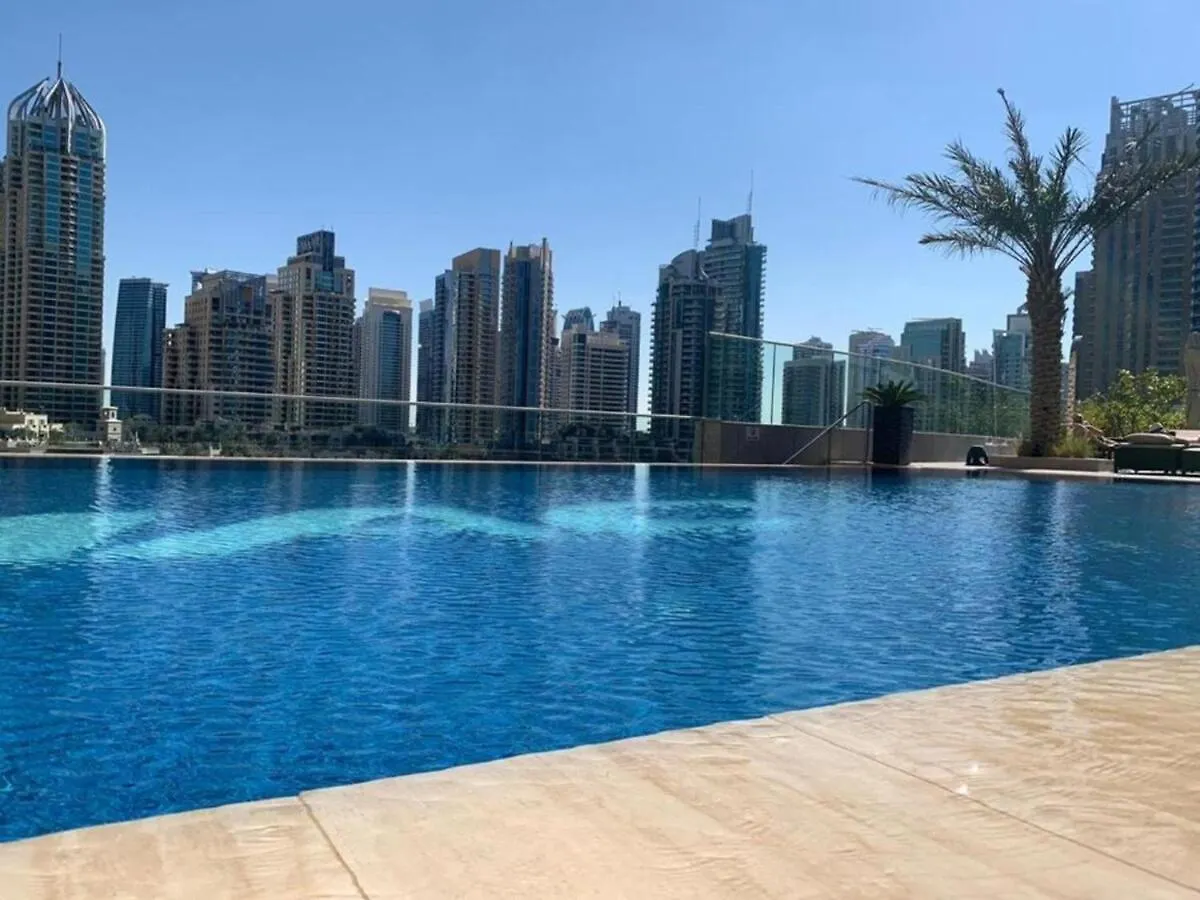 Aws Holiday Homes - Unique Views At Damac Heights Dubai Apartment