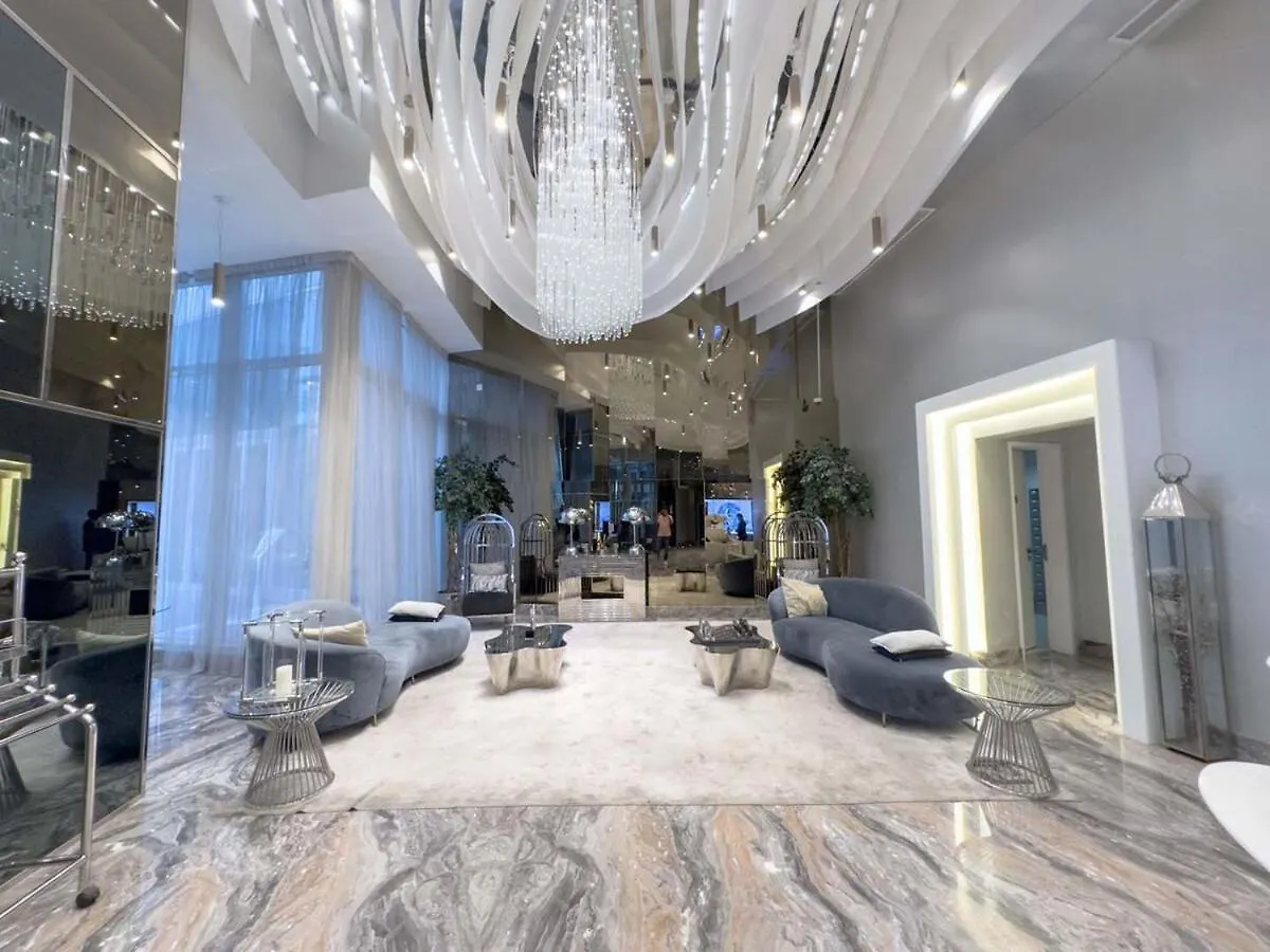 Aws Holiday Homes - Unique Views At Damac Heights Dubai