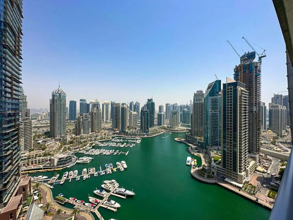 Apartment Aws Holiday Homes - Unique Views At Damac Heights Dubai