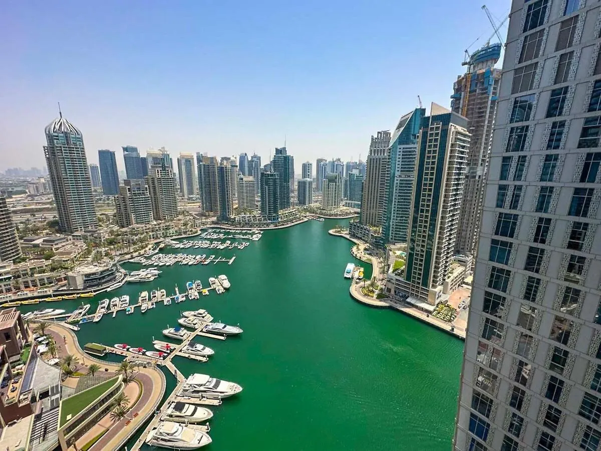 Aws Holiday Homes - Unique Views At Damac Heights Dubai United Arab Emirates